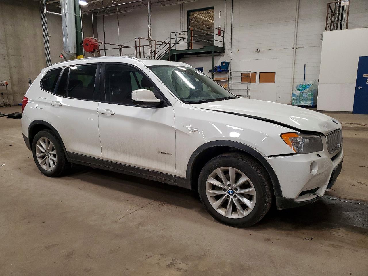 2014 BMW X3 XDRIVE28I photo 4