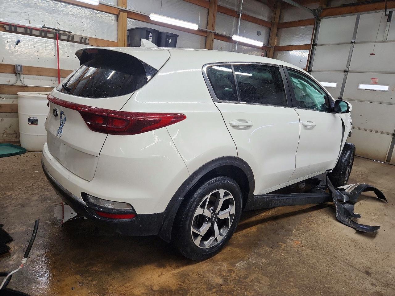2021 KIA SPORTAGE LX photo 3