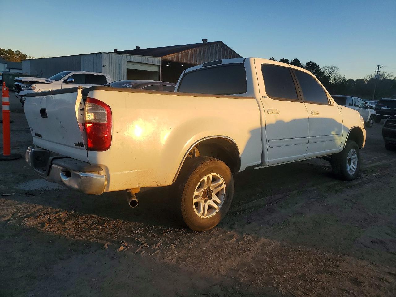 2006 TOYOTA TUNDRA DOUBLE CAB SR5 photo 3