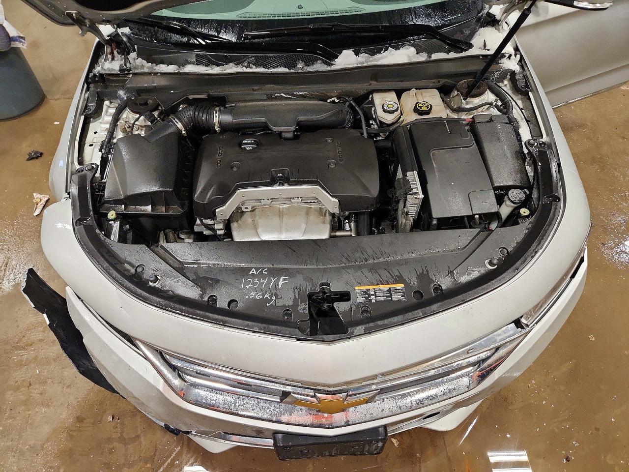 2018 CHEVROLET IMPALA LT photo 11