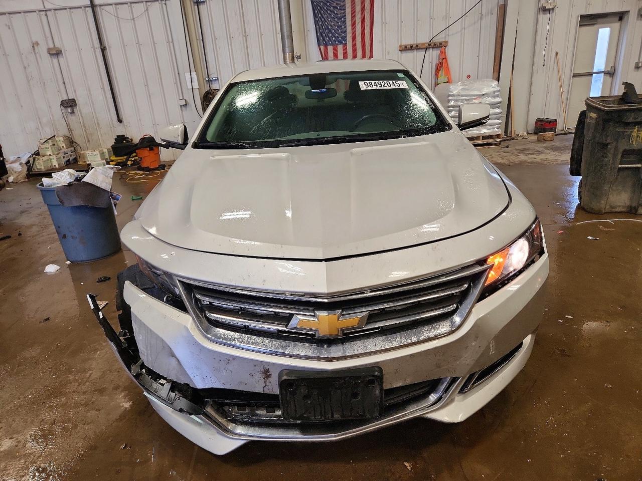 2018 CHEVROLET IMPALA LT photo 5