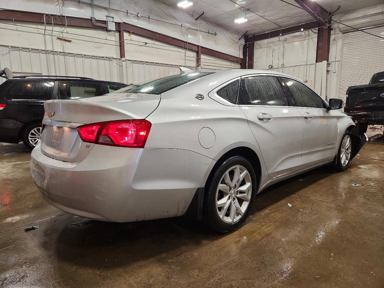 2018 CHEVROLET IMPALA LT photo 3