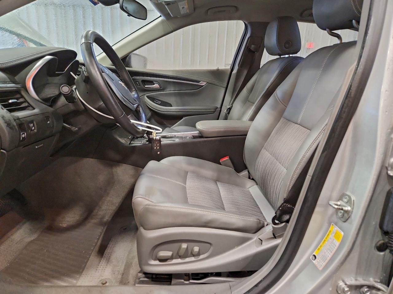 2018 CHEVROLET IMPALA LT photo 7