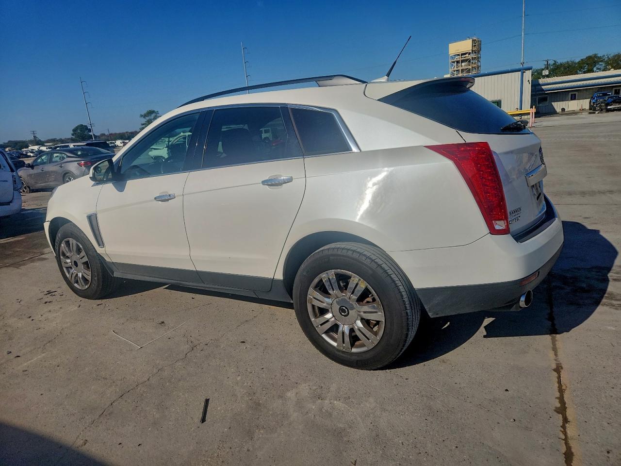 2013 CADILLAC SRX photo 2