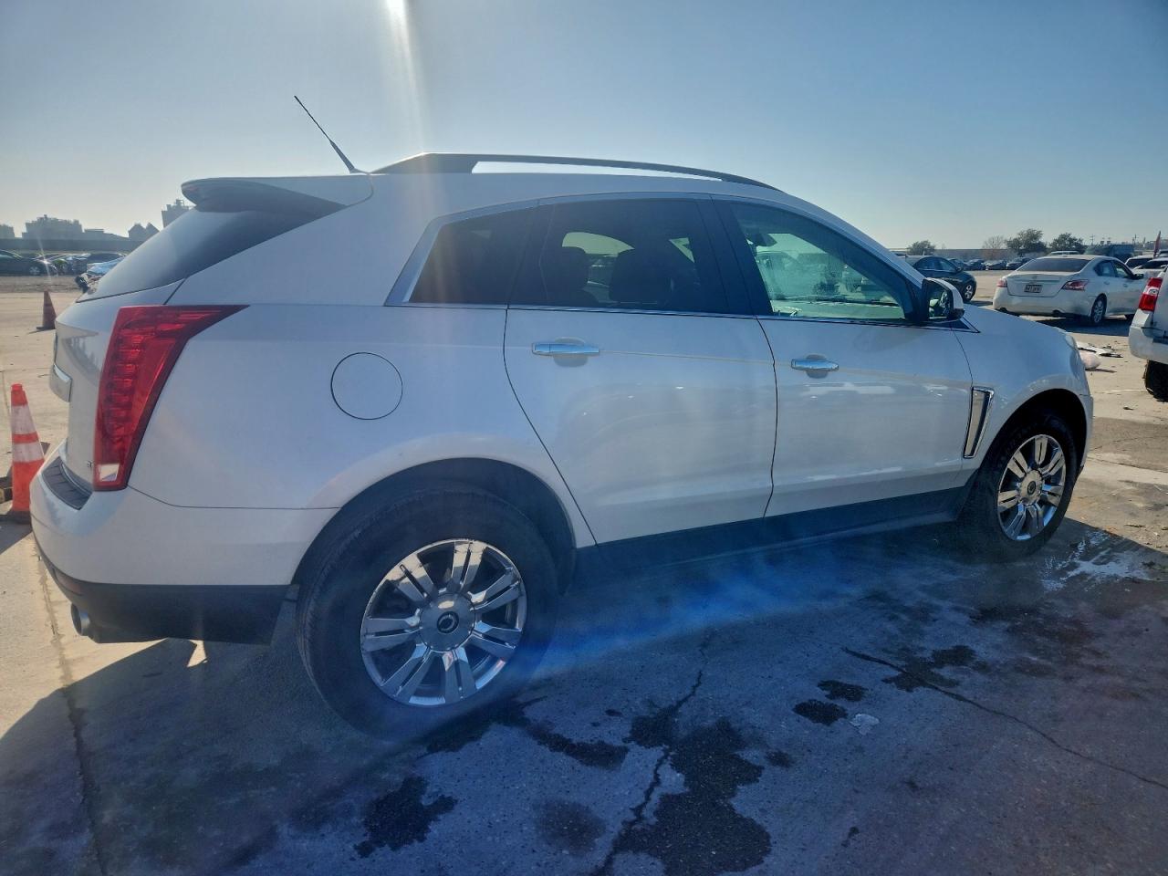 2013 CADILLAC SRX photo 3