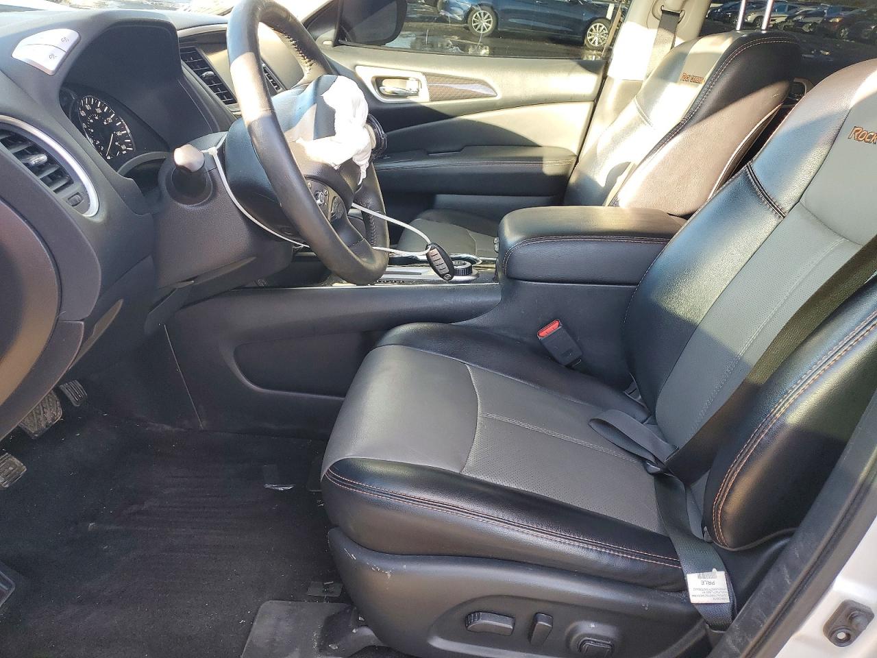 2020 NISSAN PATHFINDER SL photo 13