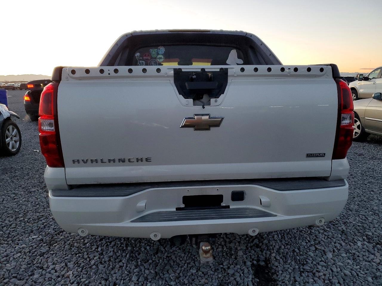 2008 CHEVROLET AVALANCHE K1500 photo 6