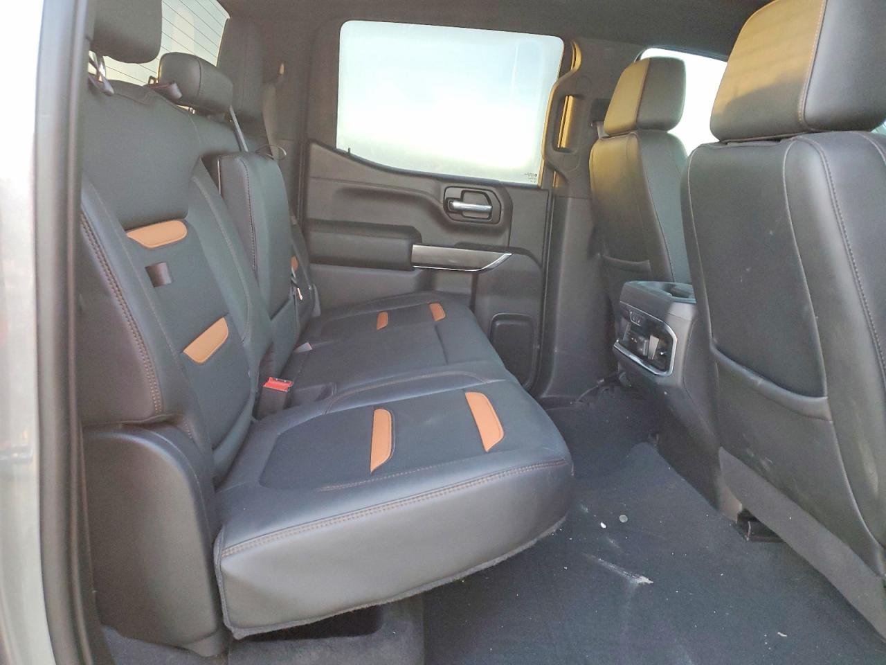 2021 GMC SIERRA K1500 AT4 photo 10