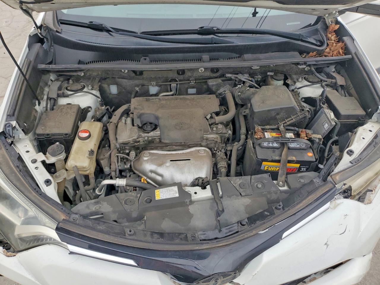 2016 TOYOTA RAV4 XLE photo 12