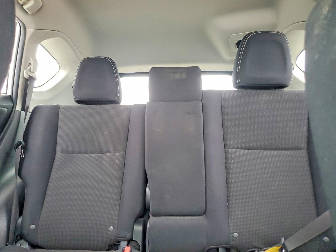 2016 TOYOTA RAV4 XLE photo 10