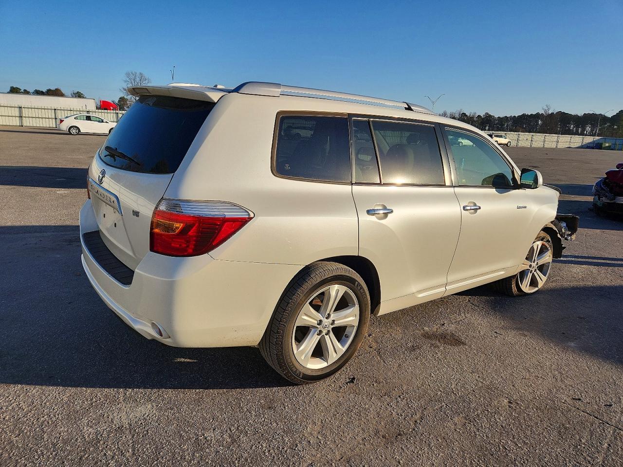 2009 TOYOTA HIGHLANDER LIMITED photo 3
