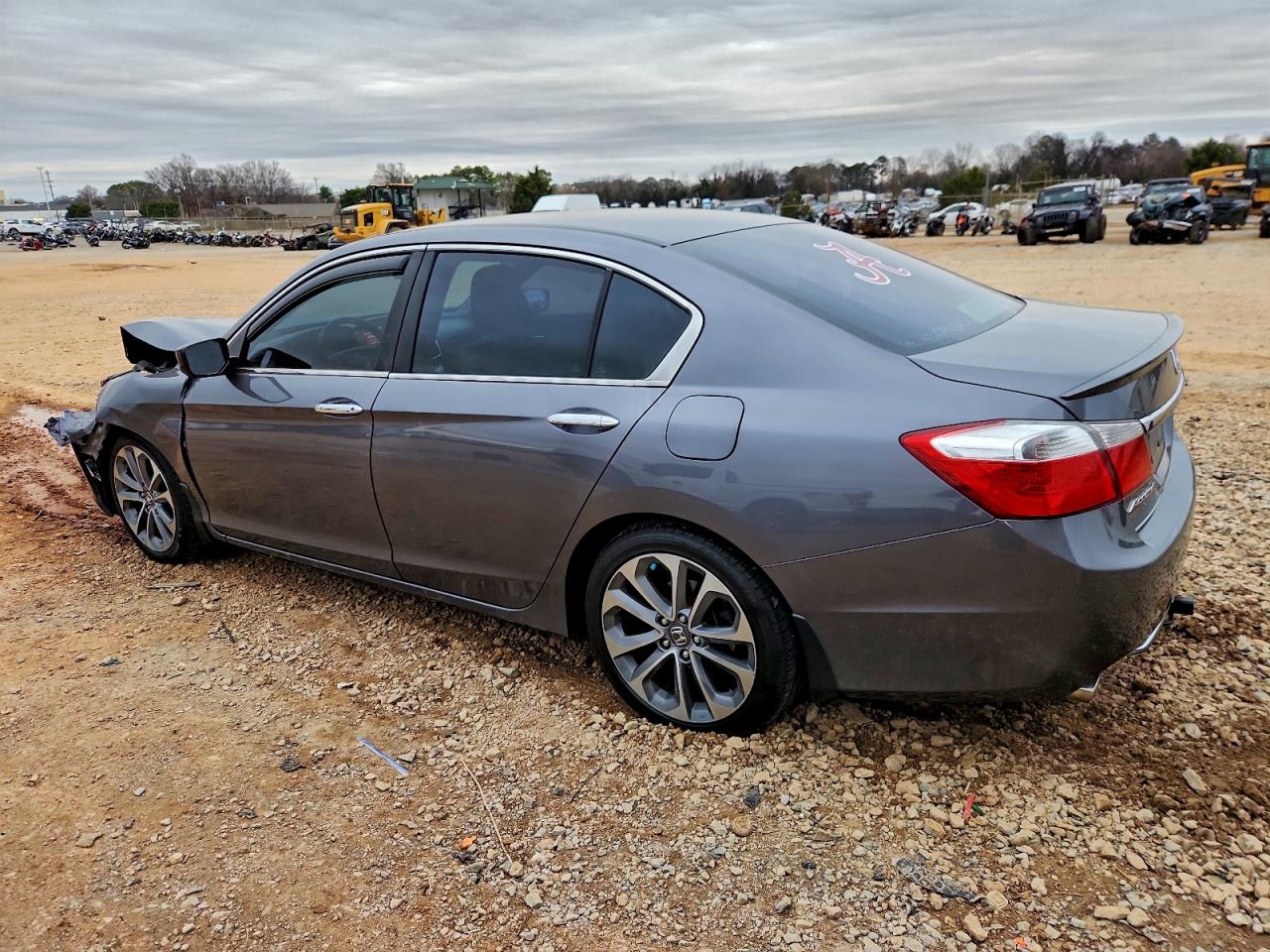 2013 HONDA ACCORD SPORT photo 2