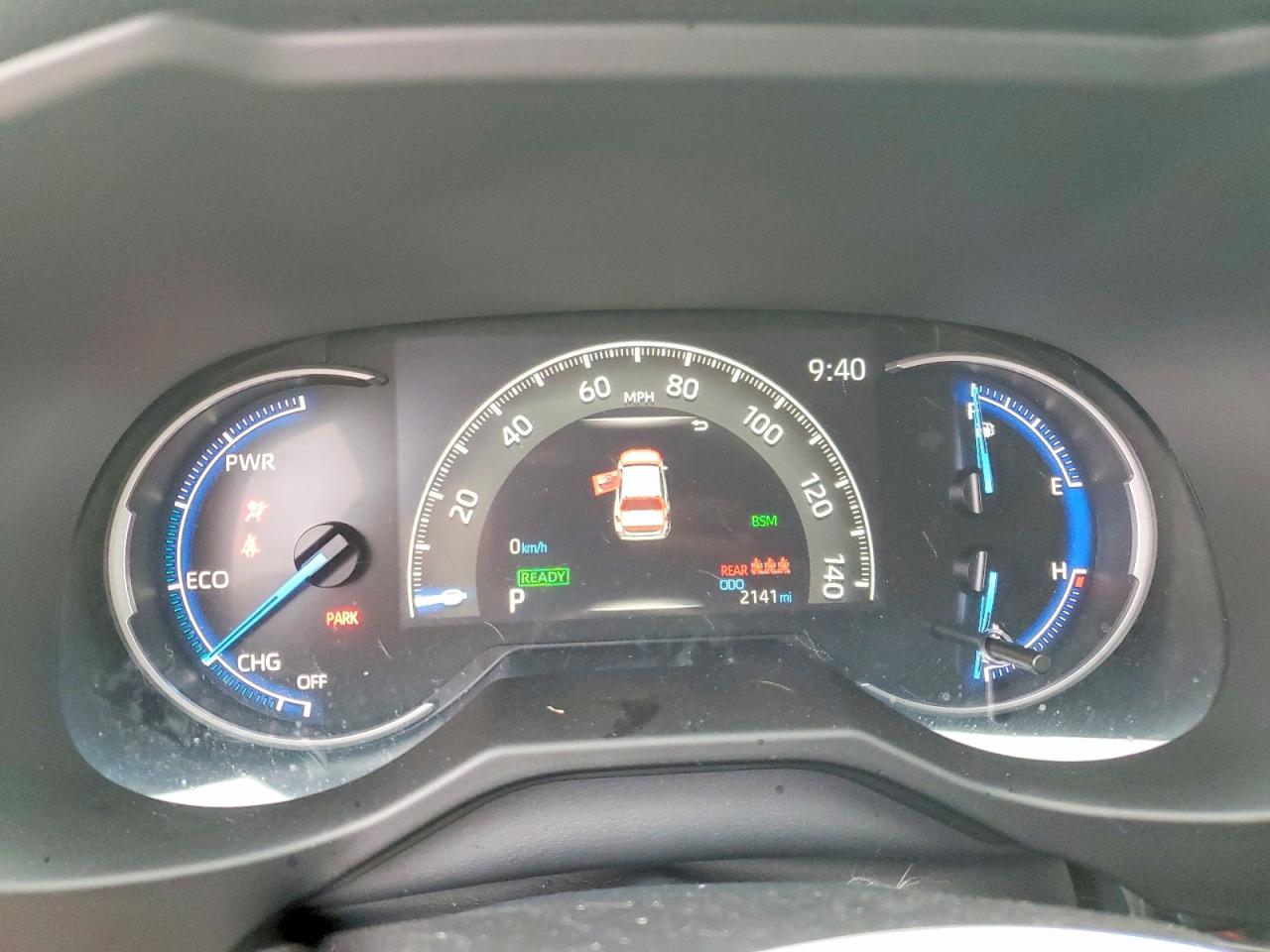 2025 TOYOTA RAV4 WOODLAND EDITION photo 9