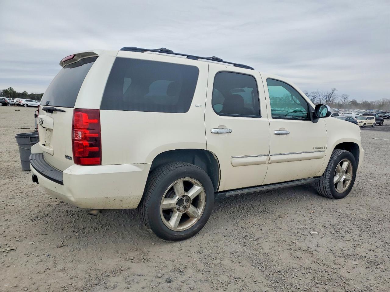2008 CHEVROLET TAHOE K1500 photo 3