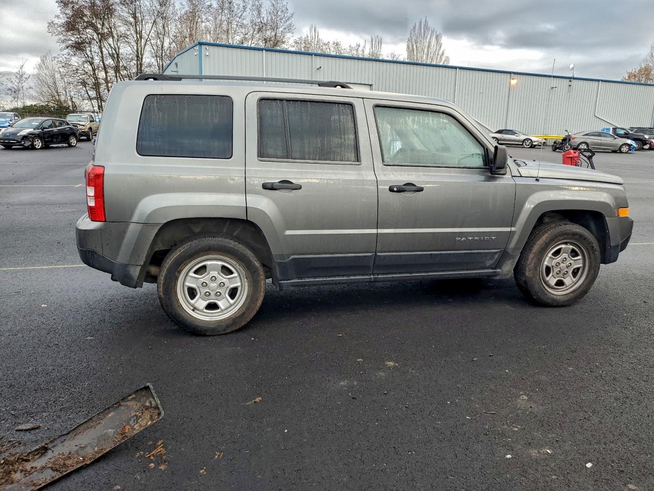 2014 JEEP PATRIOT SPORT photo 3