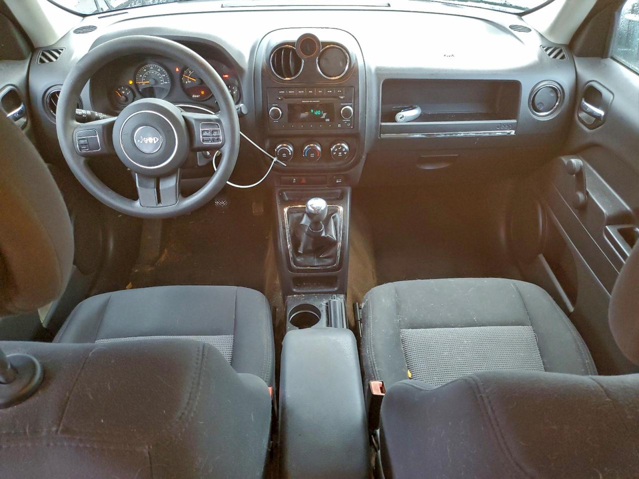 2014 JEEP PATRIOT SPORT photo 8