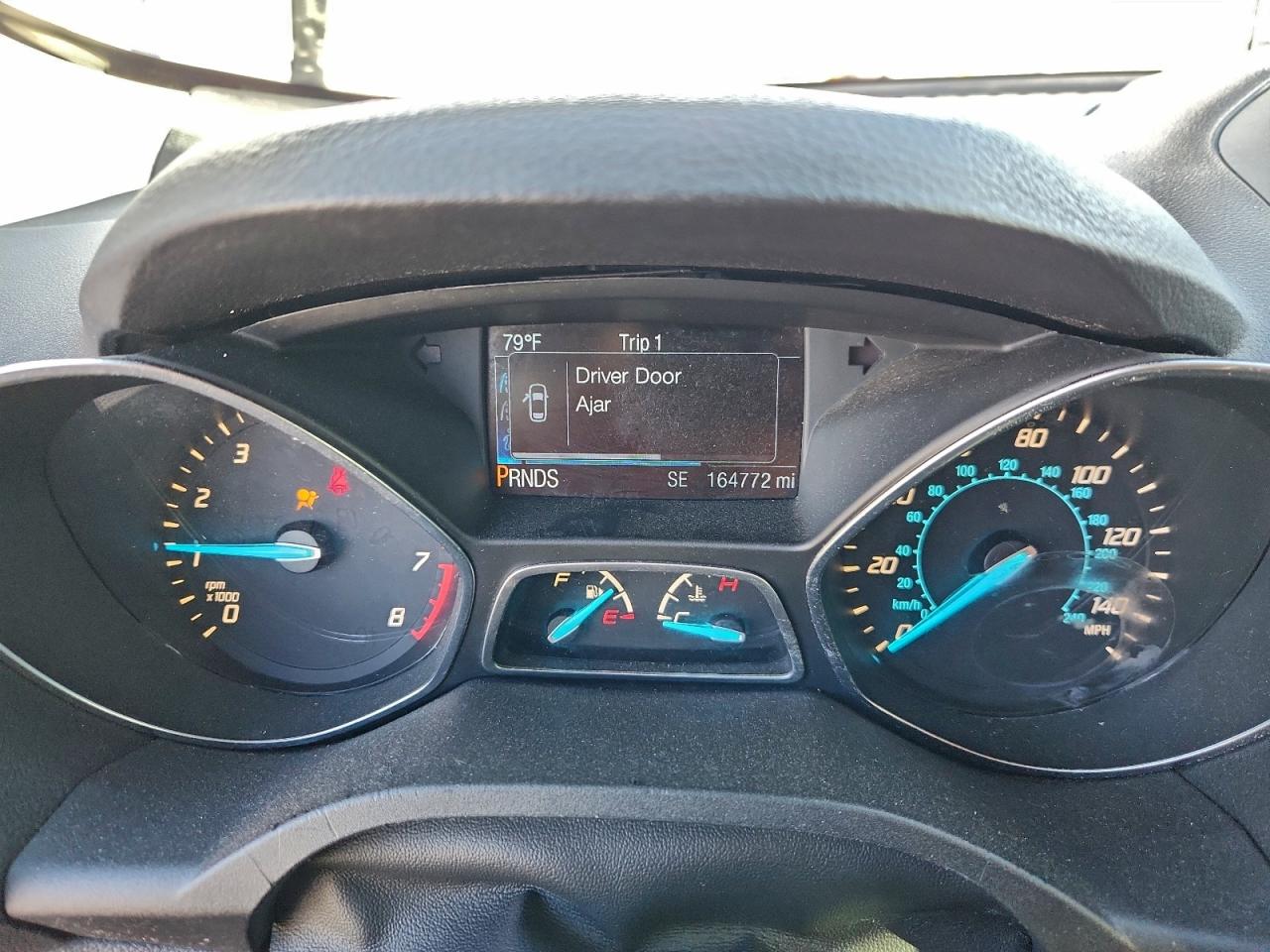 2016 FORD ESCAPE SE photo 9