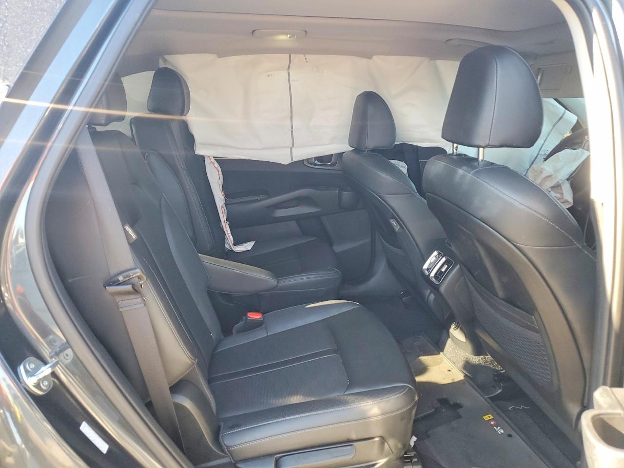 2024 KIA SORENTO EX photo 11