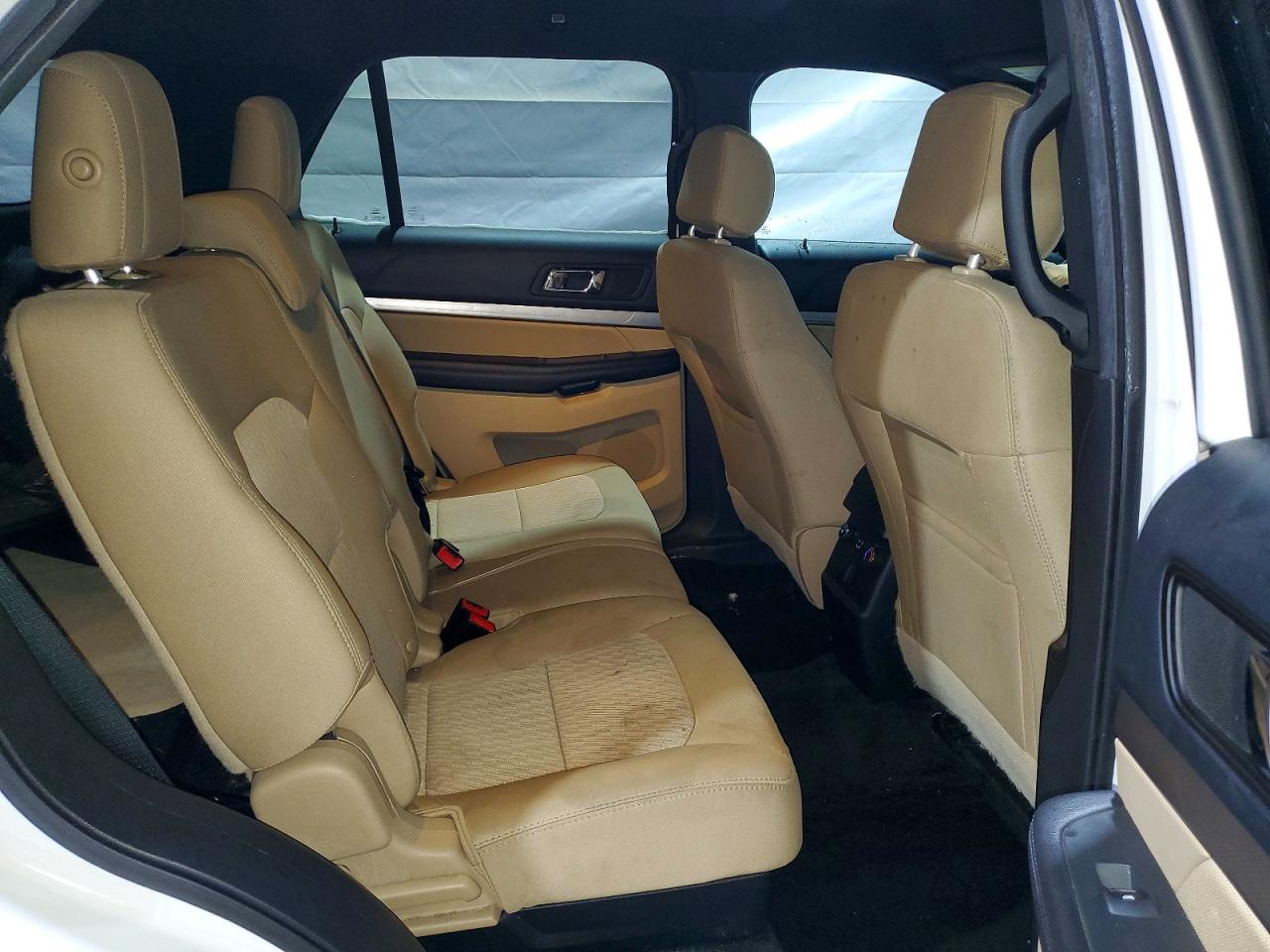 2016 FORD EXPLORER photo 11