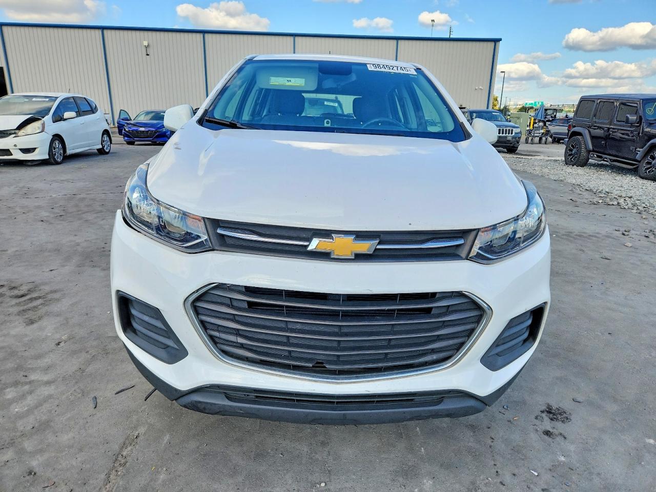 2020 CHEVROLET TRAX LS photo 9