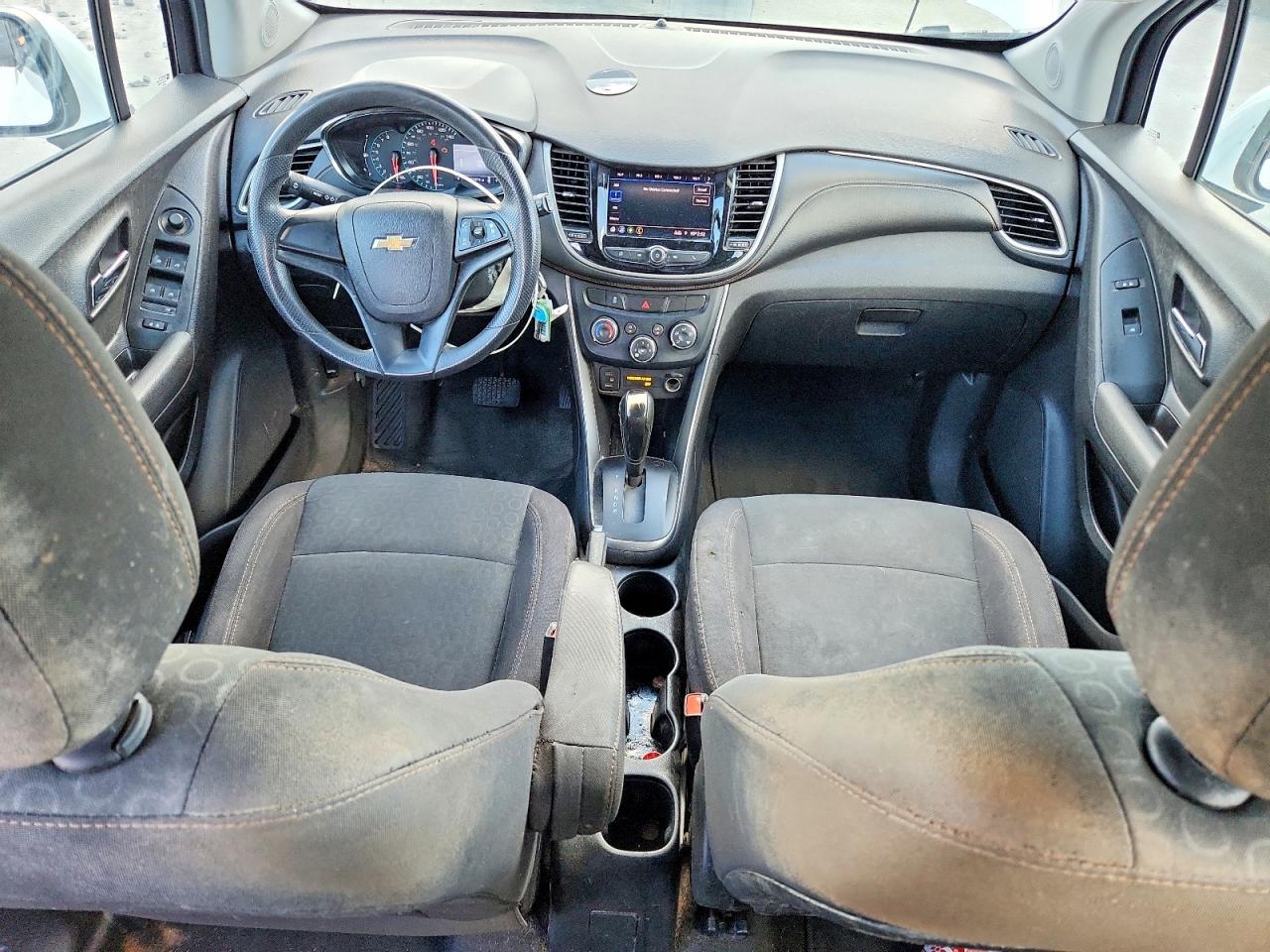 2020 CHEVROLET TRAX LS photo 15