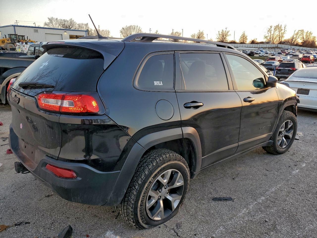 2015 JEEP CHEROKEE TRAILHAWK photo 5