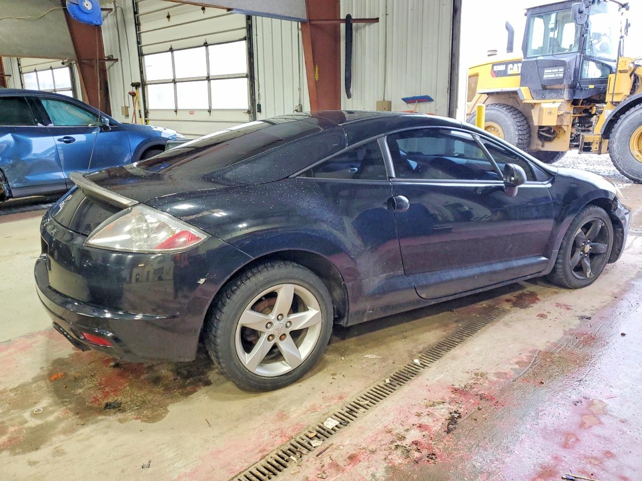 2009 MITSUBISHI ECLIPSE GS photo 5