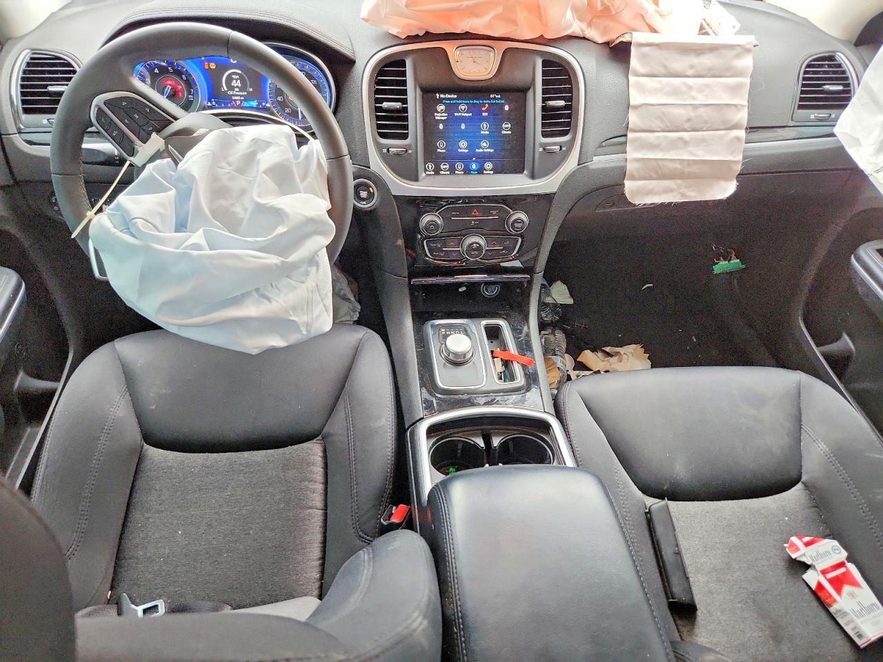 2023 CHRYSLER 300 TOURING photo 15