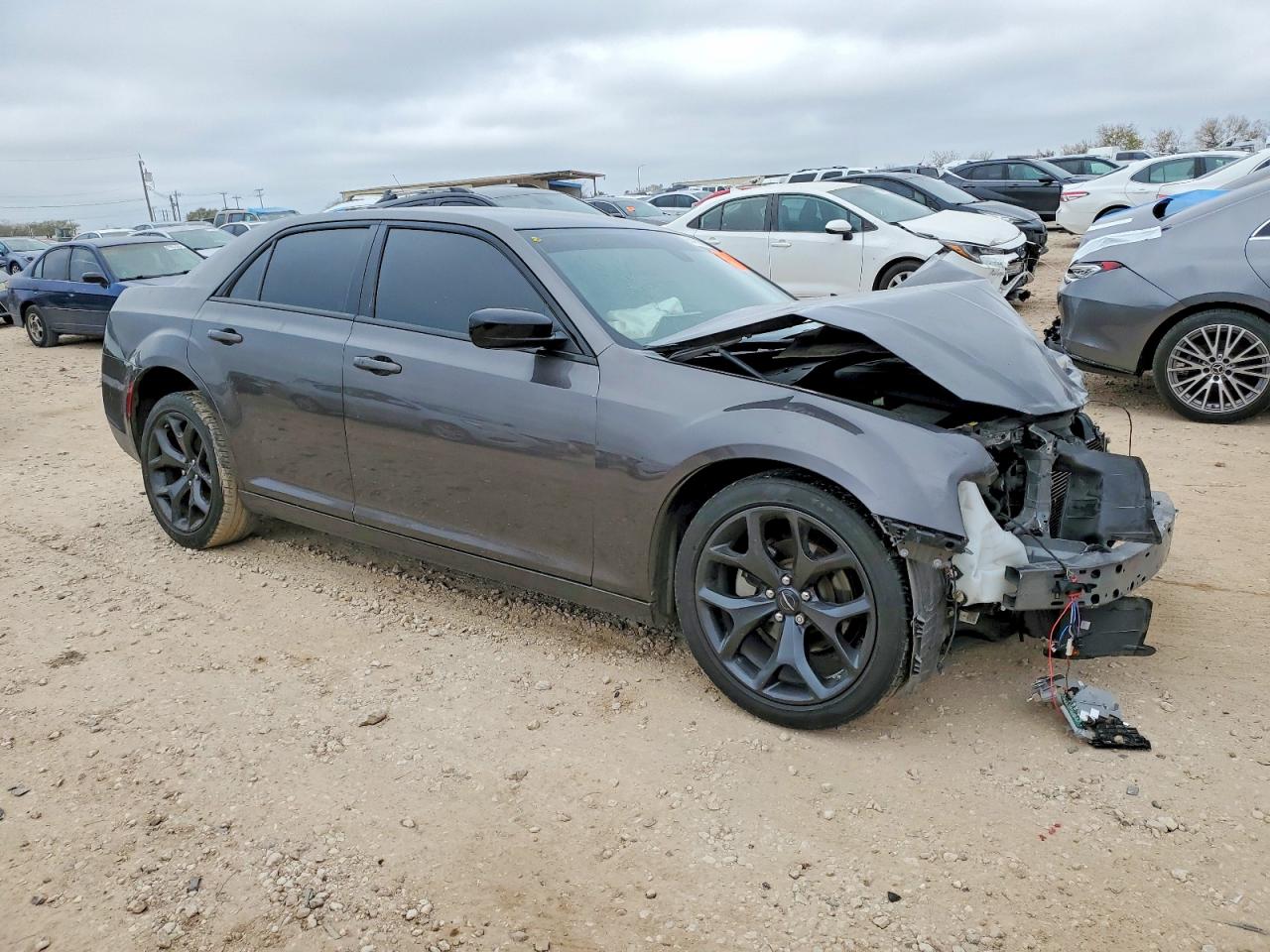 2023 CHRYSLER 300 TOURING photo 7