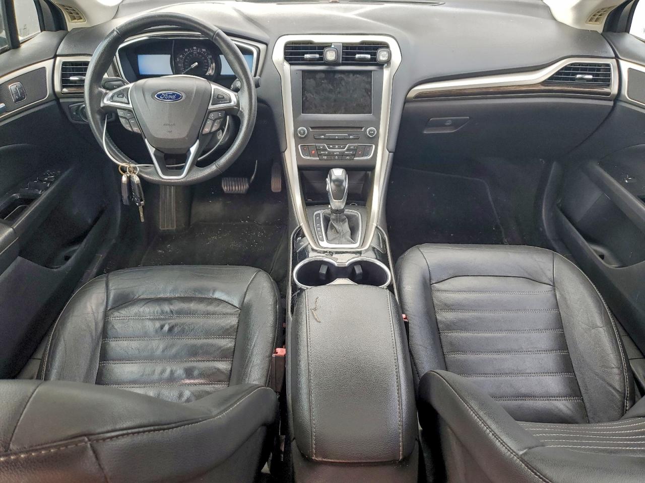 2016 FORD FUSION SE photo 8