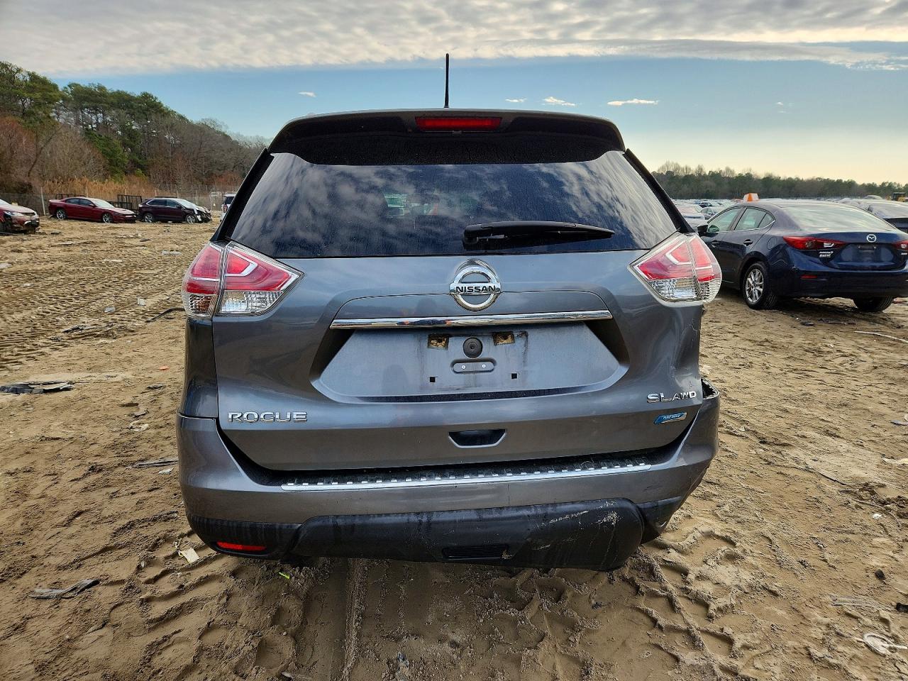 2014 NISSAN ROGUE S photo 6