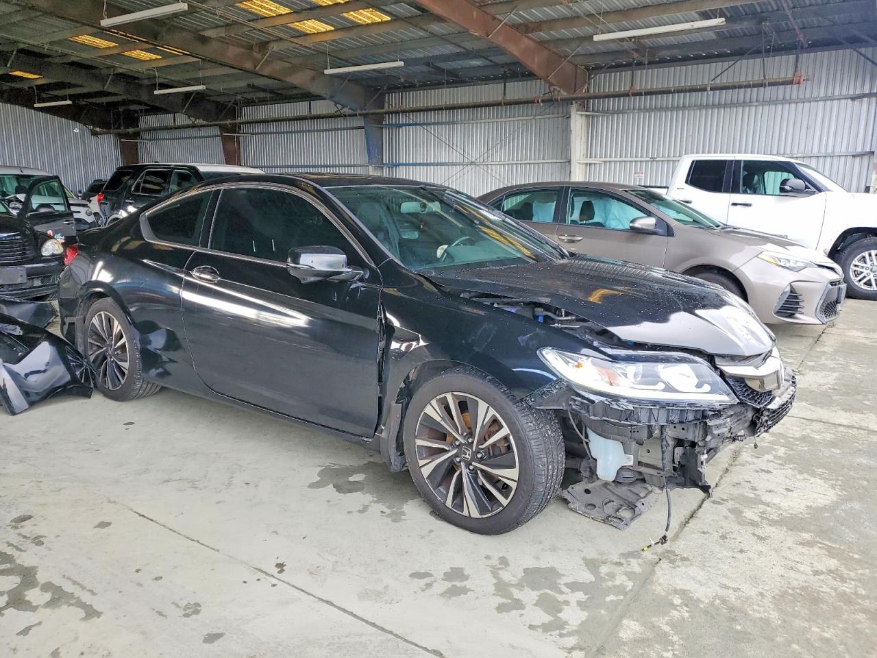 2017 HONDA ACCORD EXL photo 4