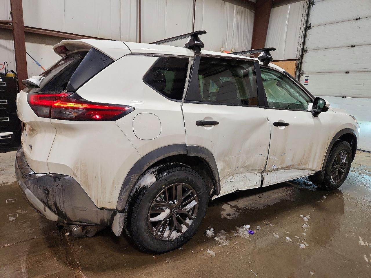 2023 NISSAN ROGUE S photo 3