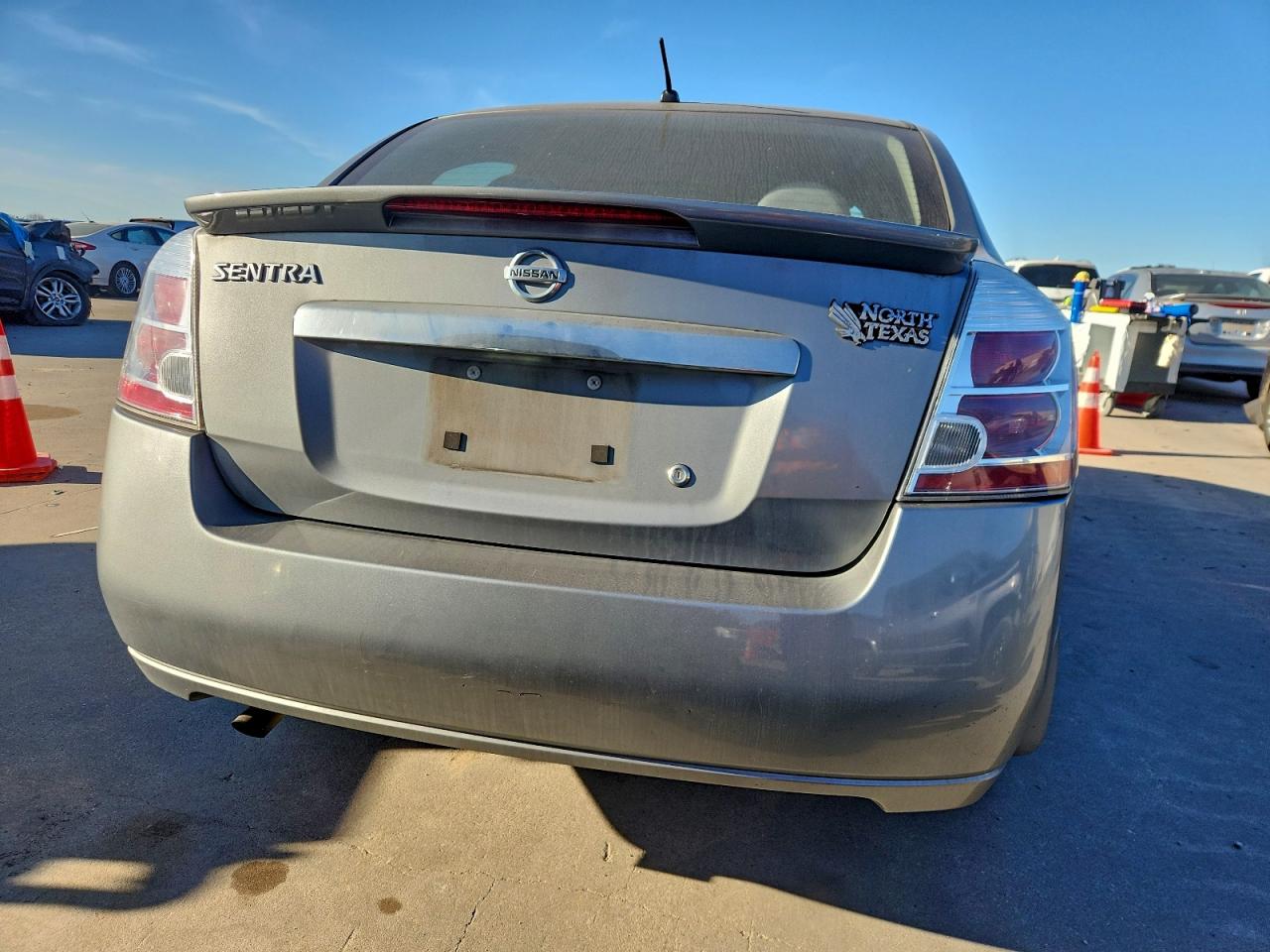 2012 NISSAN SENTRA 2.0 photo 11