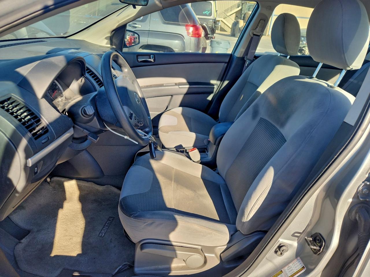 2012 NISSAN SENTRA 2.0 photo 13