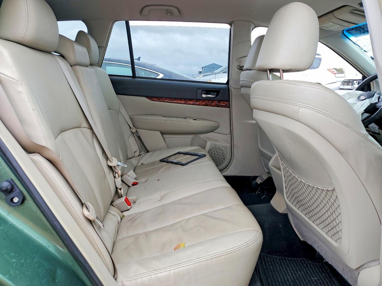 2011 SUBARU OUTBACK 3.6R LIMITED photo 11