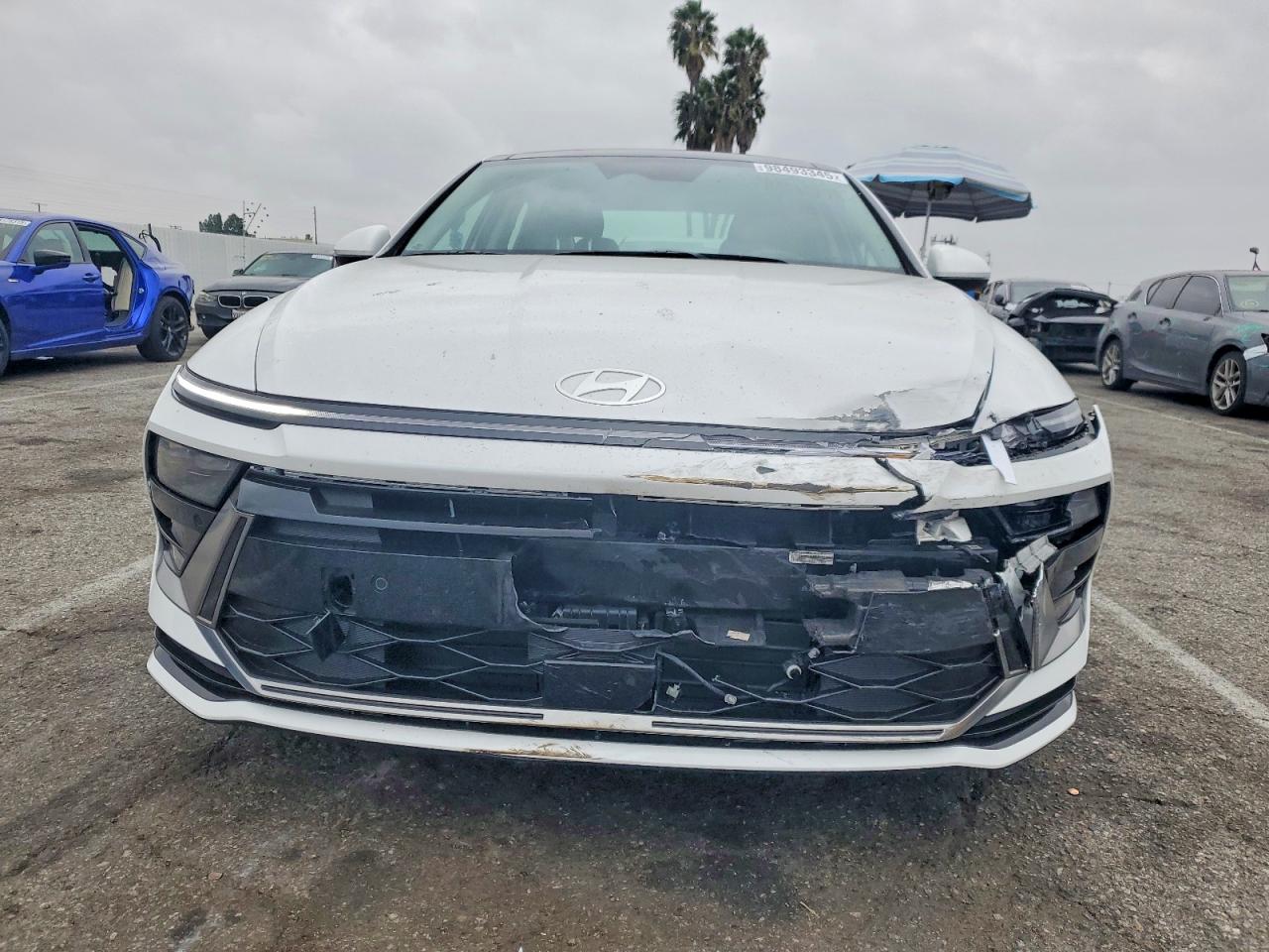 2025 HYUNDAI SONATA HYBRID photo 5