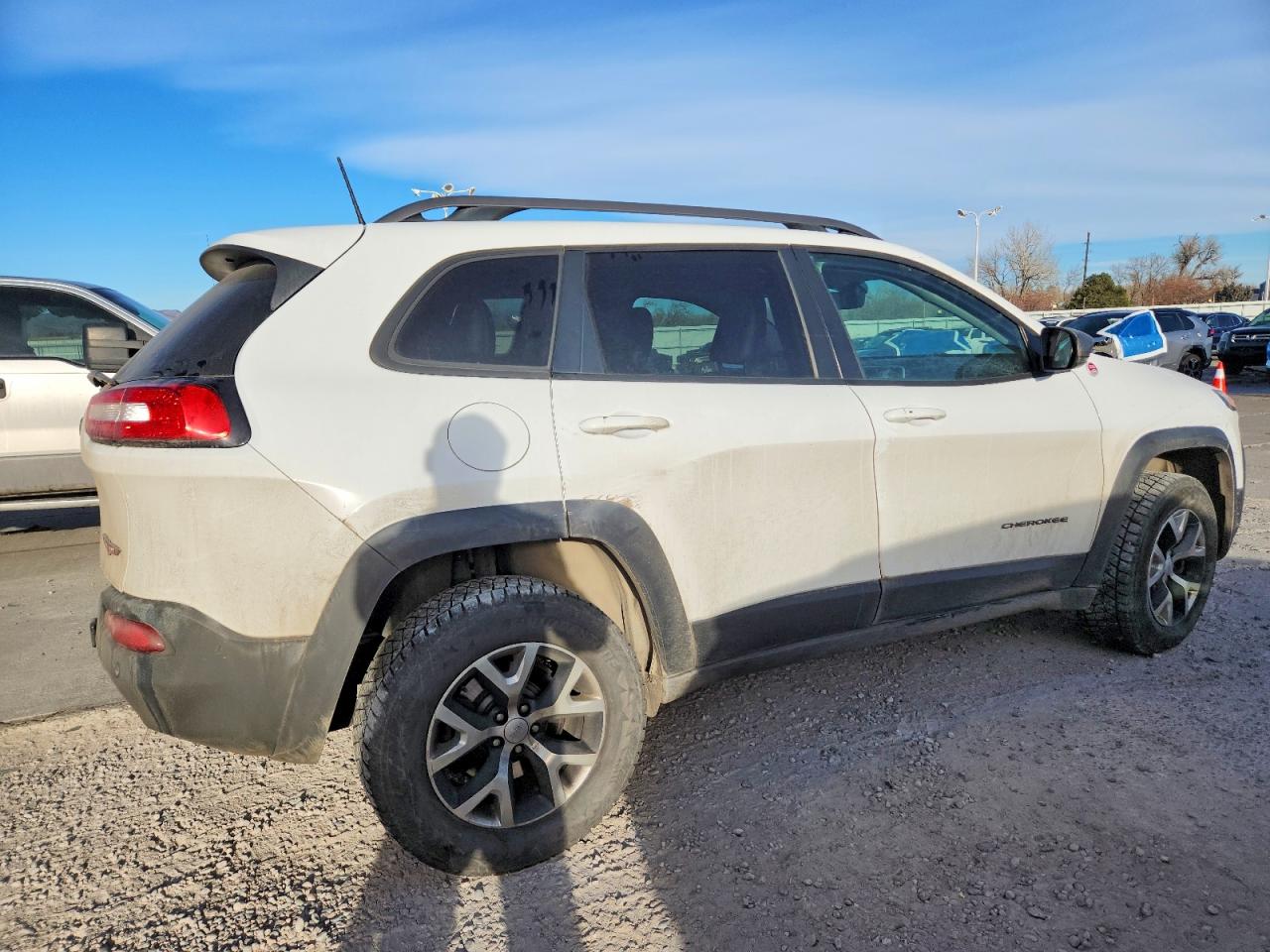 2018 JEEP CHEROKEE TRAILHAWK photo 3