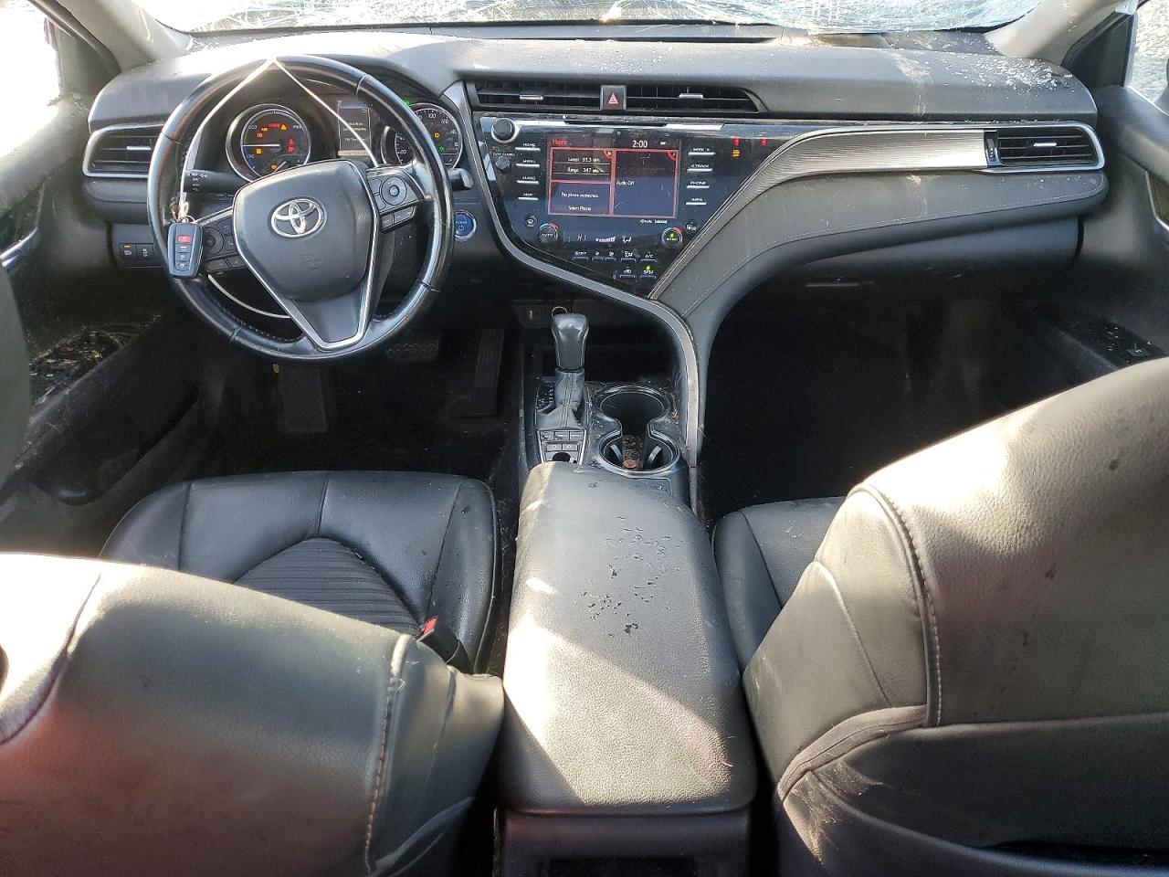 2019 TOYOTA CAMRY HYBRID photo 8