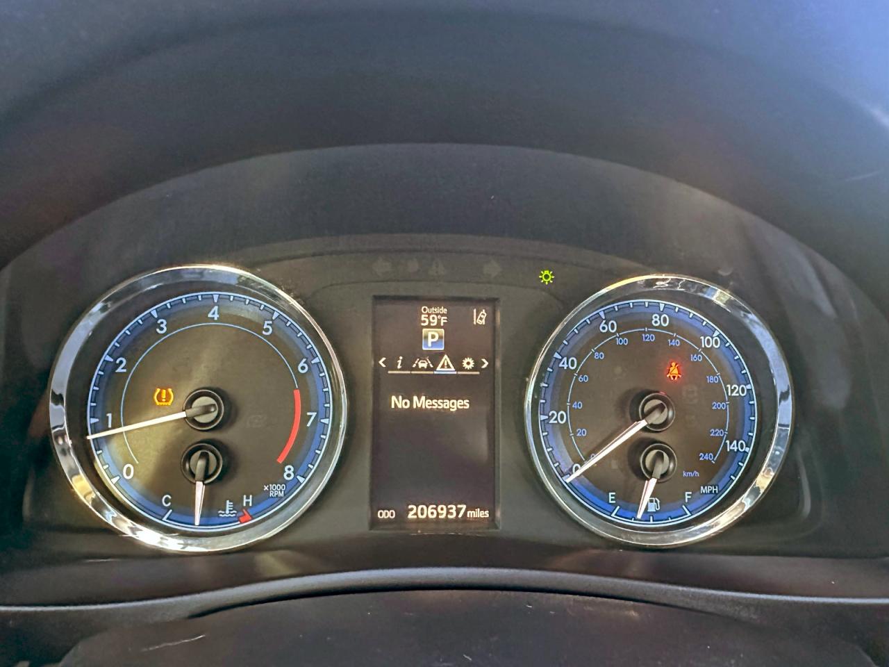 2017 TOYOTA COROLLA L photo 15