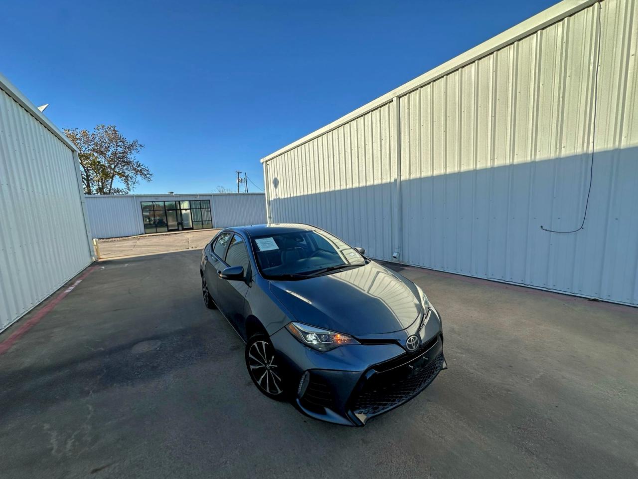2017 TOYOTA COROLLA