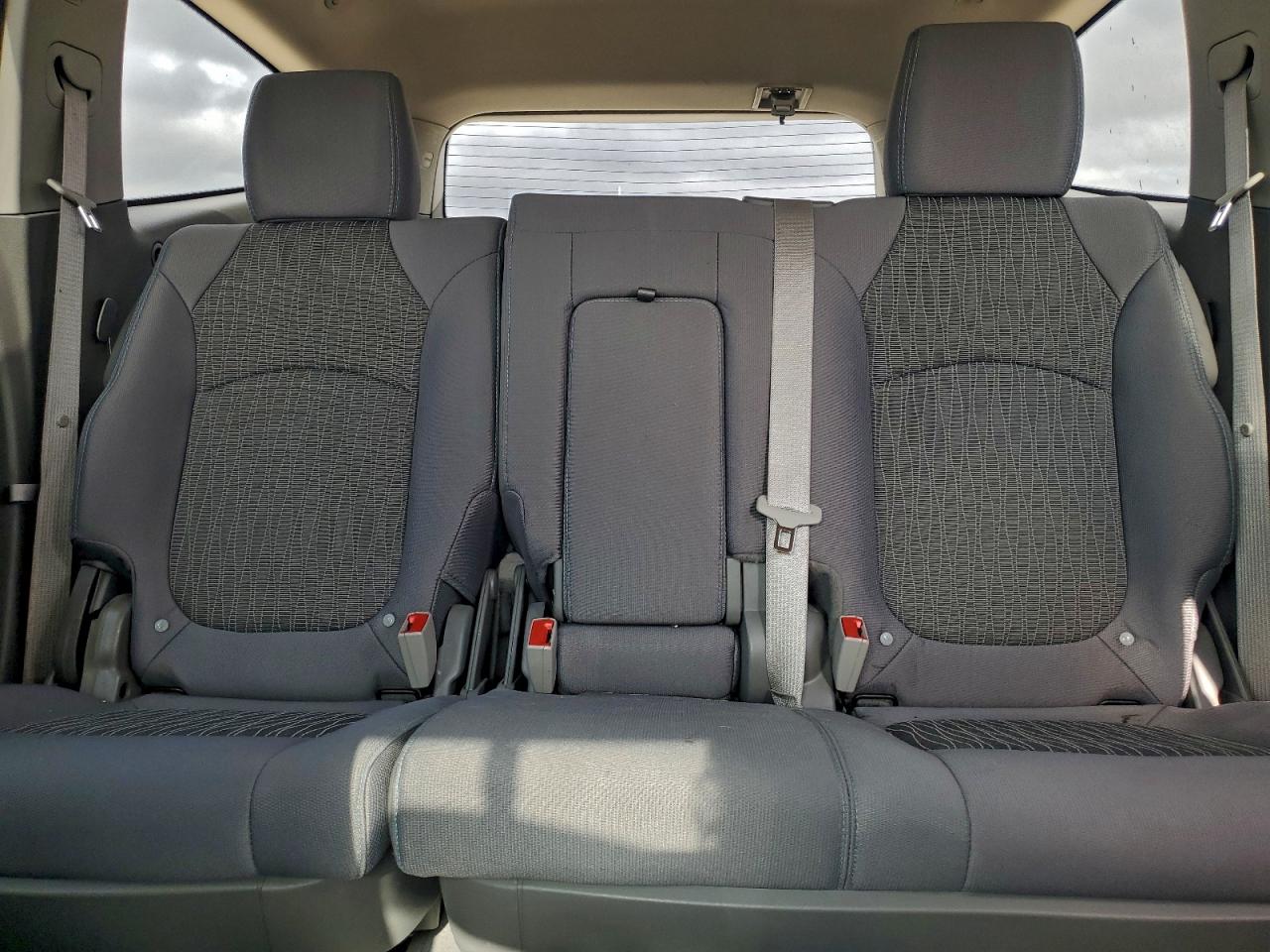2014 CHEVROLET TRAVERSE LT photo 10