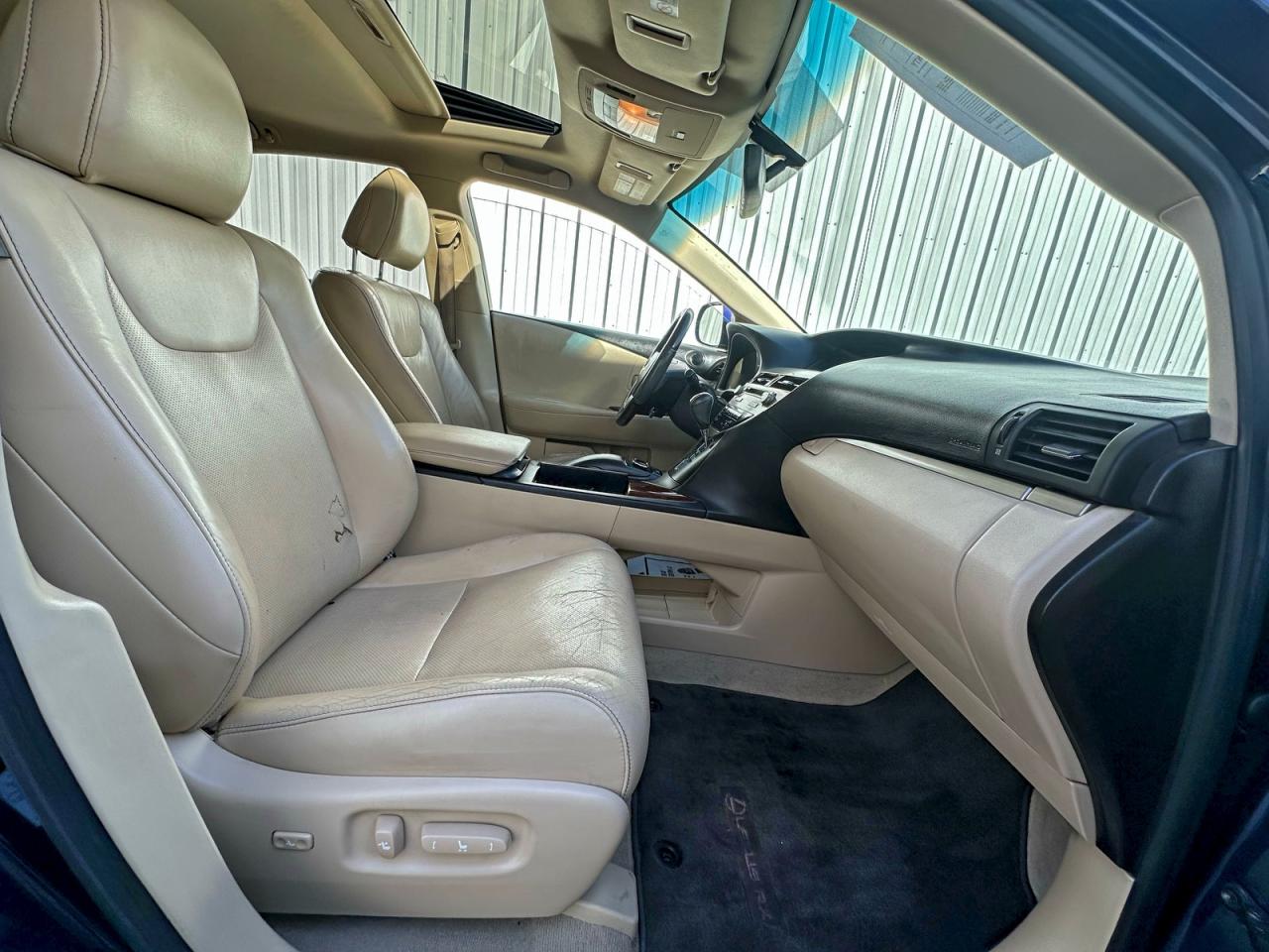 2013 LEXUS RX 350 photo 9