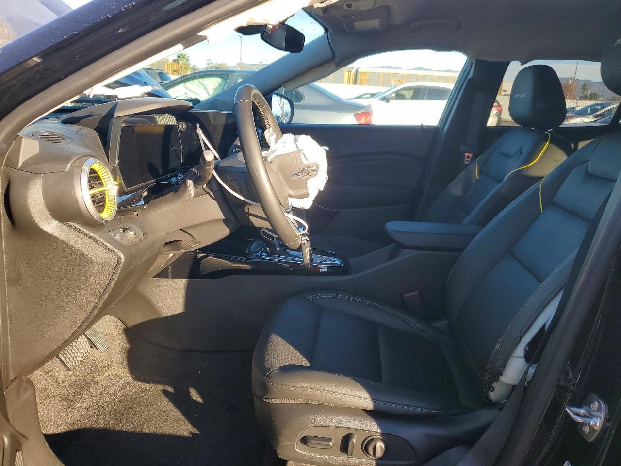 2025 CHEVROLET TRAX ACTIV photo 7