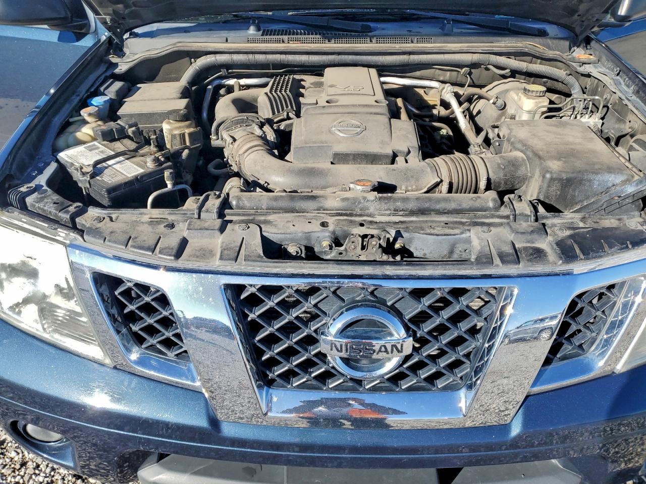 2017 NISSAN FRONTIER SV photo 11