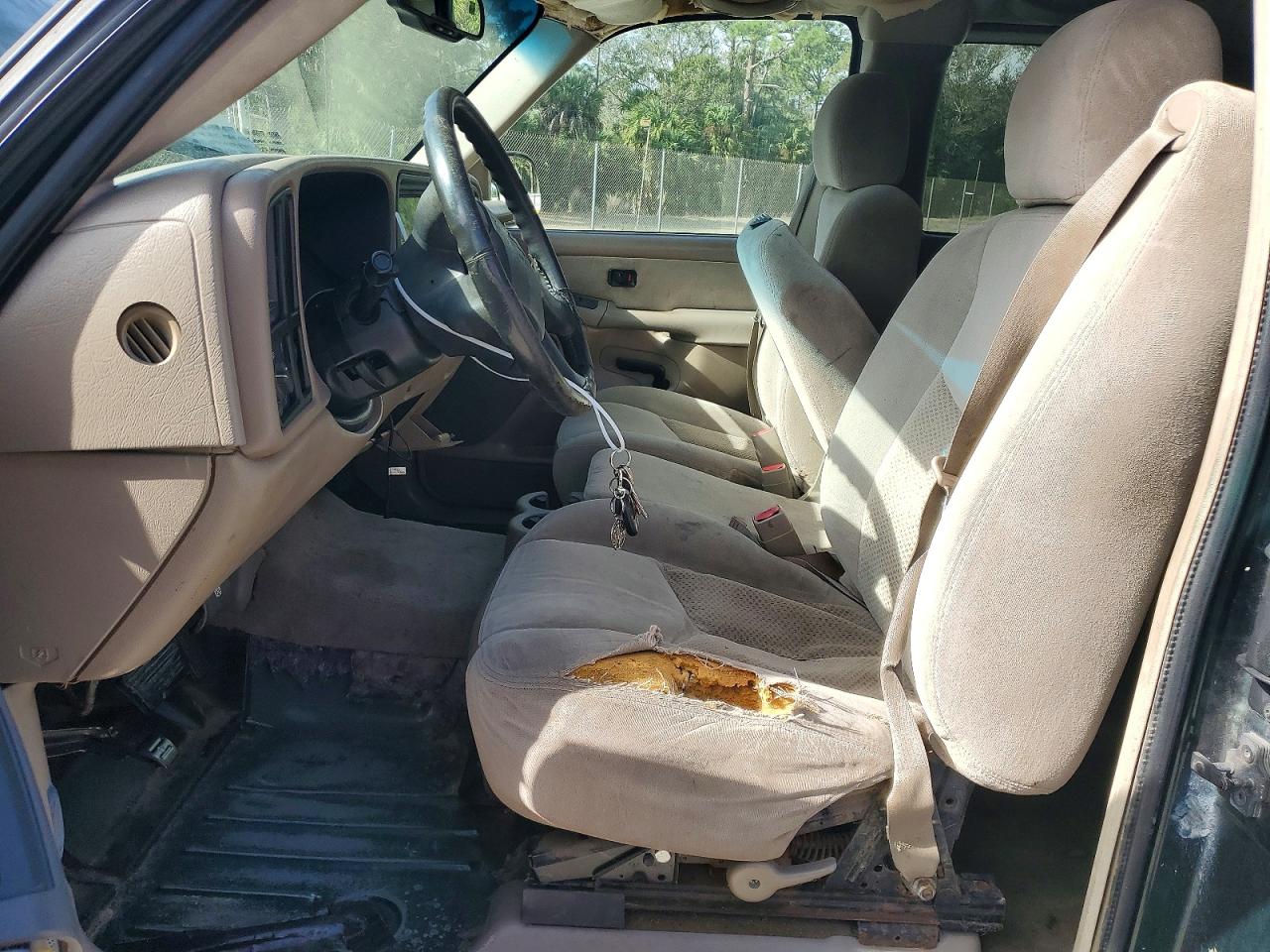 2003 CHEVROLET SILVERADO C1500 photo 7