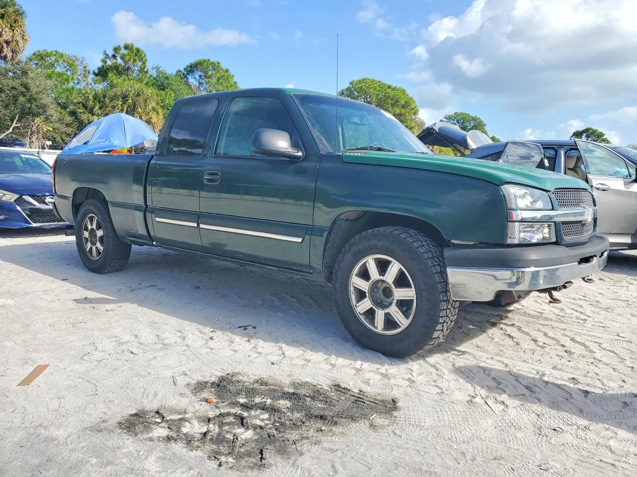 2003 CHEVROLET SILVERADO C1500 photo 4