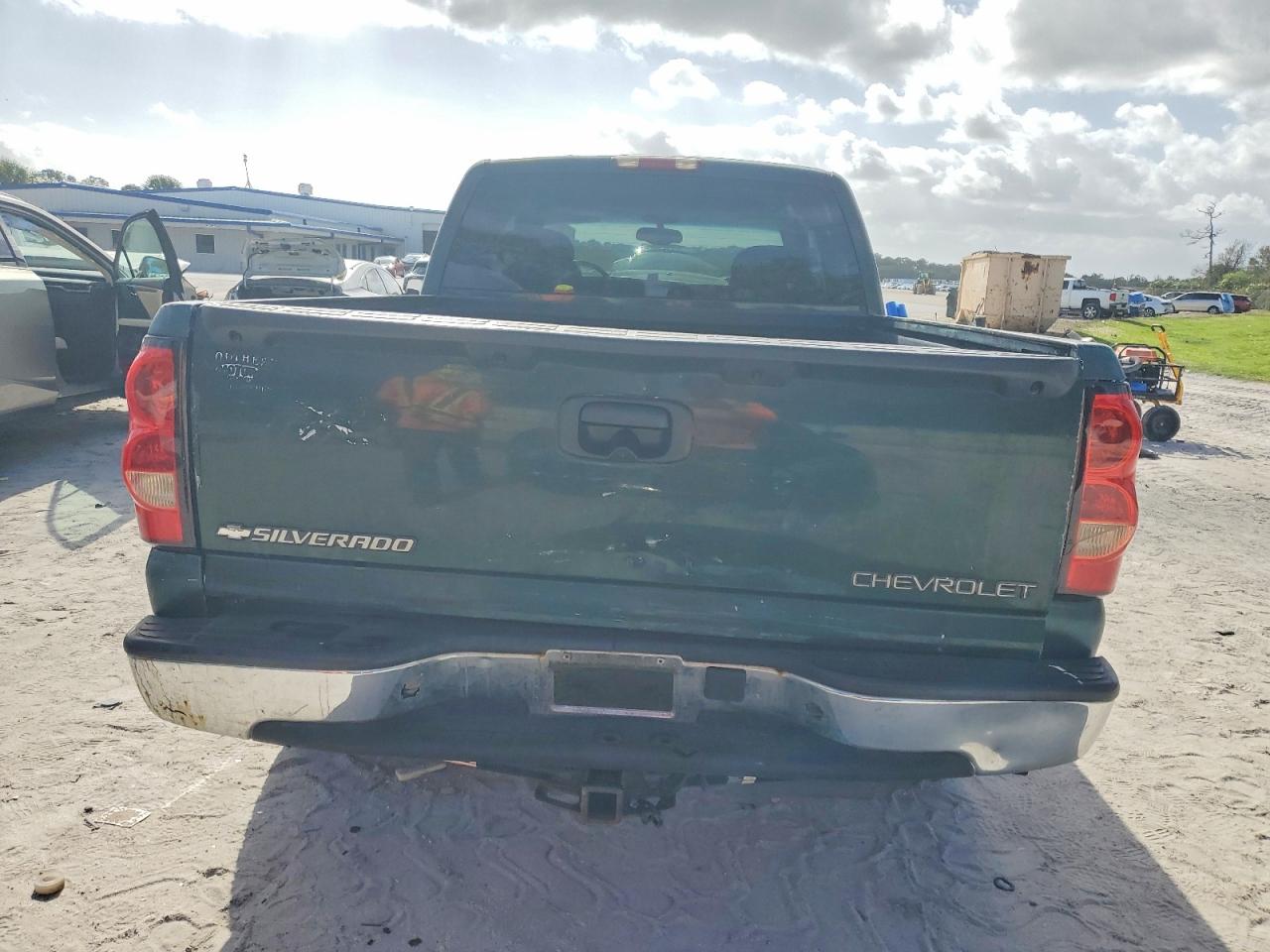 2003 CHEVROLET SILVERADO C1500 photo 6