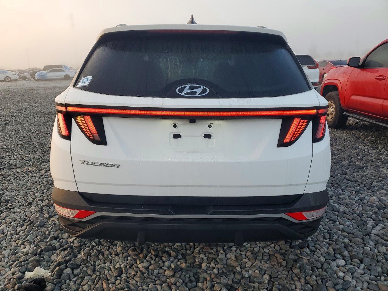 2024 HYUNDAI TUCSON SEL photo 6