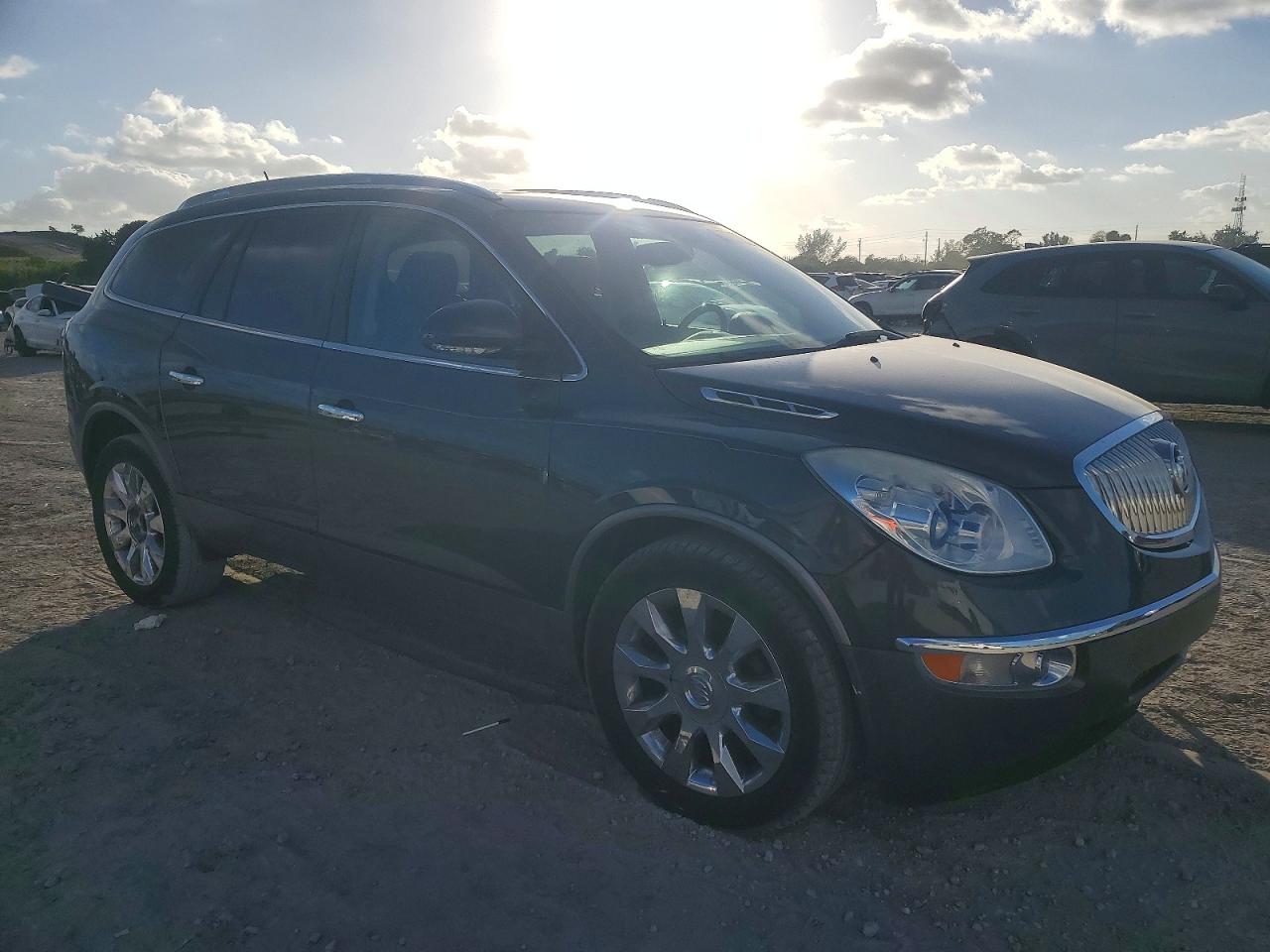 2011 BUICK ENCLAVE CXL photo 10